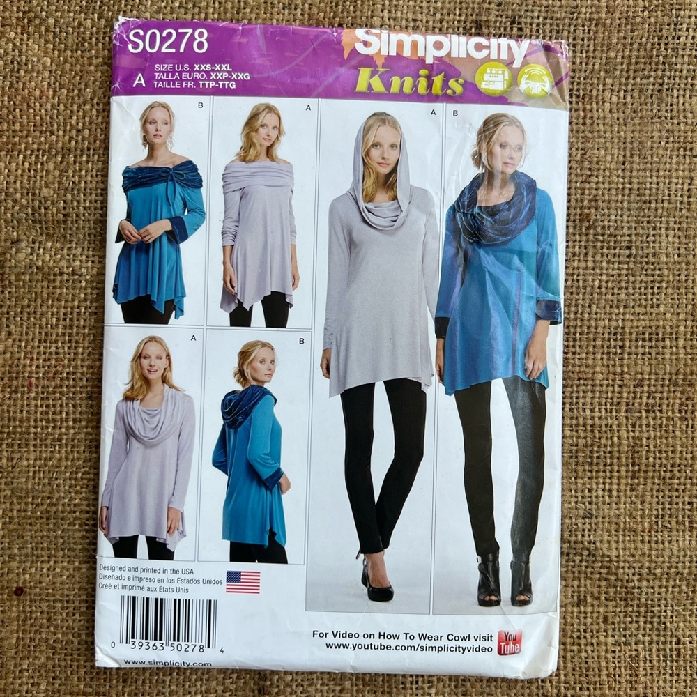 Simplicity Women's Cowl & Turtleneck Sweater Pattern